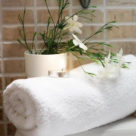 Maltinas House Apartmanhotel Móla Kalíva