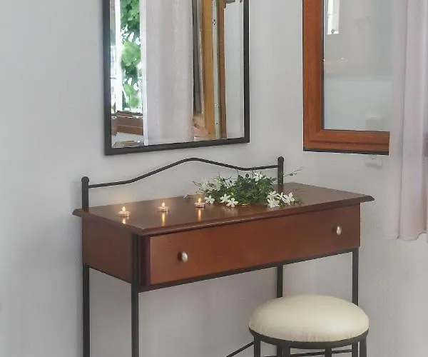 Maltinas House Μόλα Καλύβα