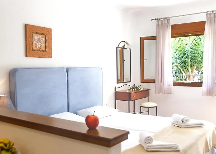 Ξενοδοχείο με διαμερίσματα Maltinas House 3*