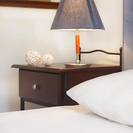 Maltinas House 3* Mola Kalyva