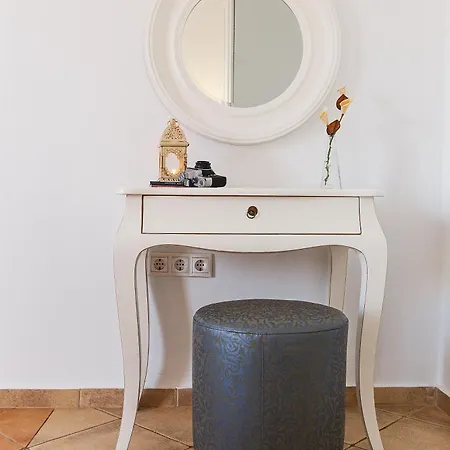 Maltinas House 3* Mola Kalyva