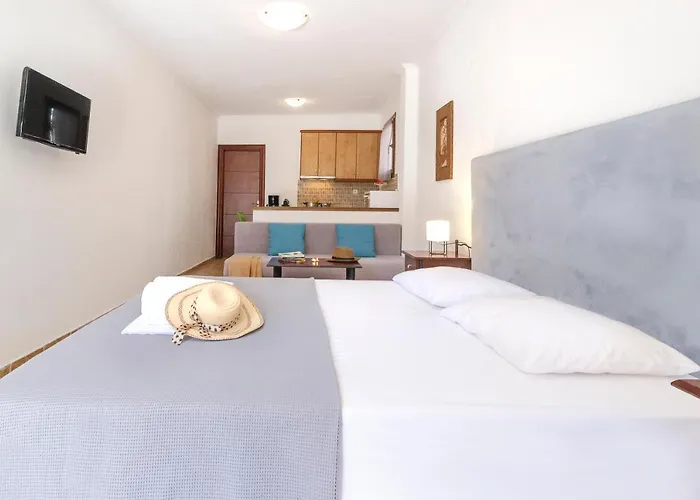 Maltinas House 公寓式酒店 3*